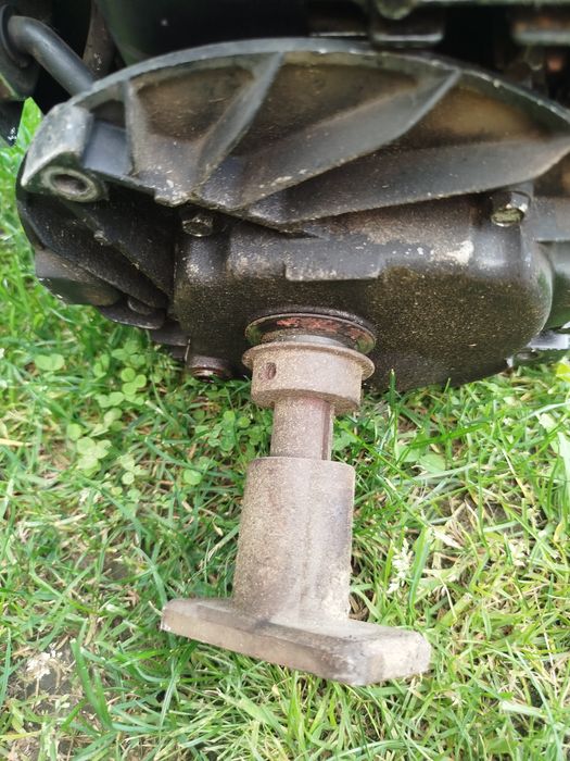 Silnik kosiarki Briggs & stratton