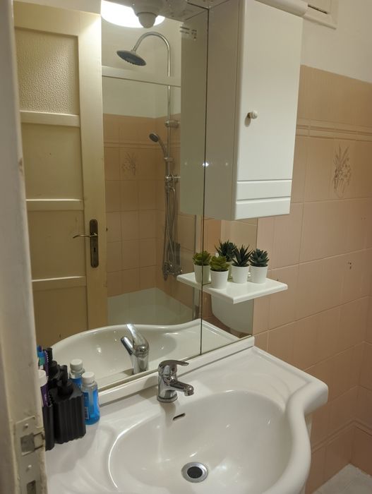 “Limpeza residencial e escritórios | Profissional confiável | Disponív