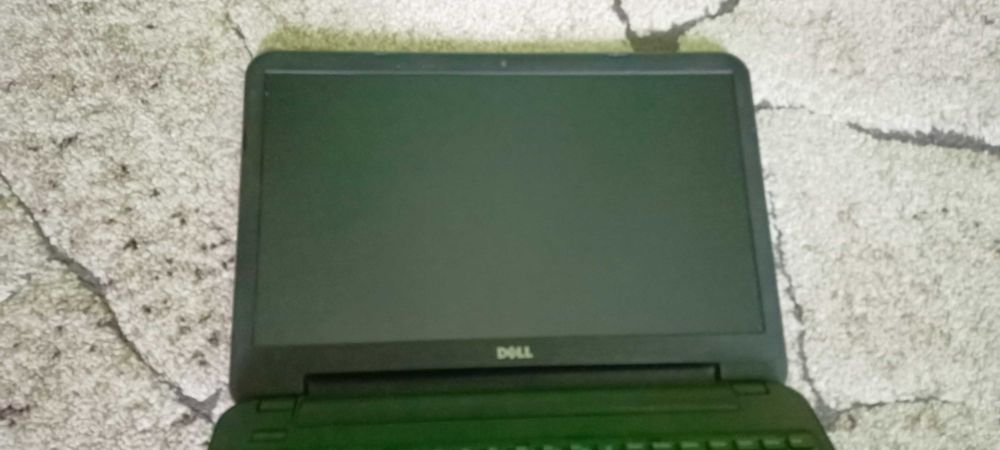 Laptop Dell Inspiron 3521, Intel i3, 4GB ram, 15.6