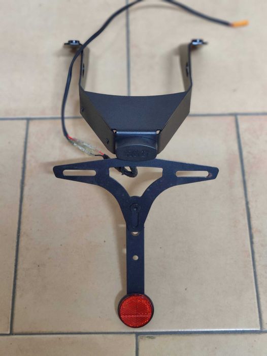 Top Case & Top Master Shad,cauda matricula,cadeado e suporte telemóvel