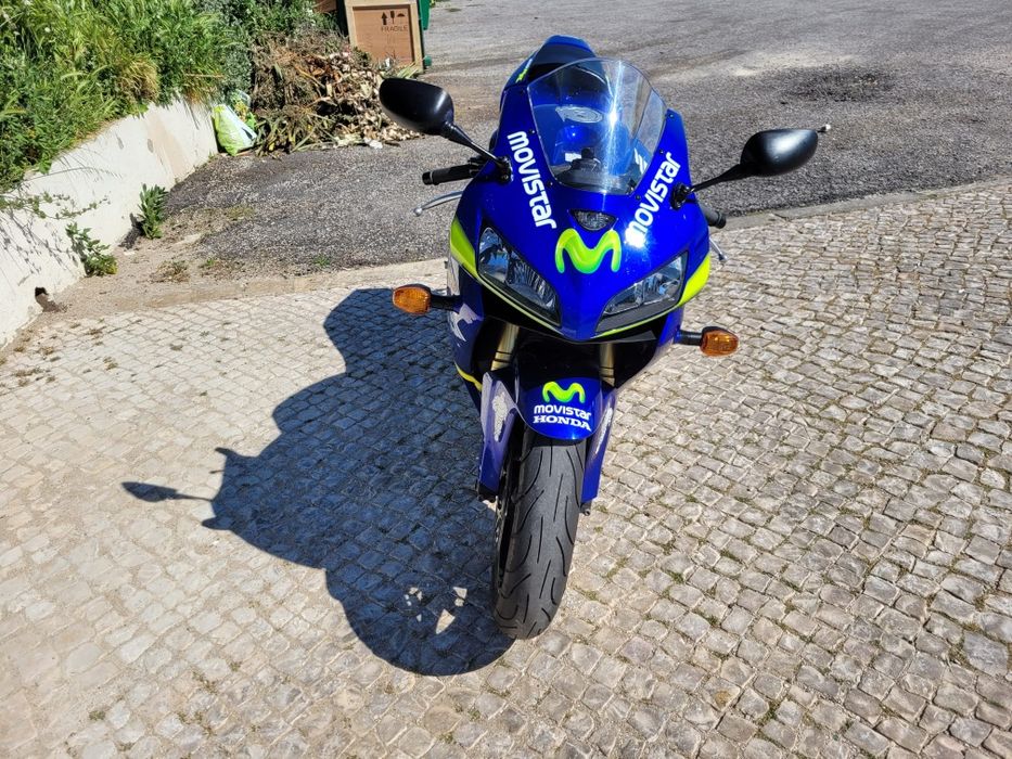 Honda CBR 600 como nova