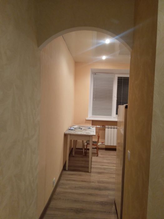 Здам  велику 1 кім.кв.вул.Чумаченко  зуп.Роддом,бойлер,холод.