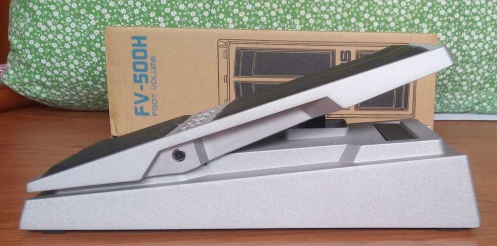 Pedal Boss FV-500H