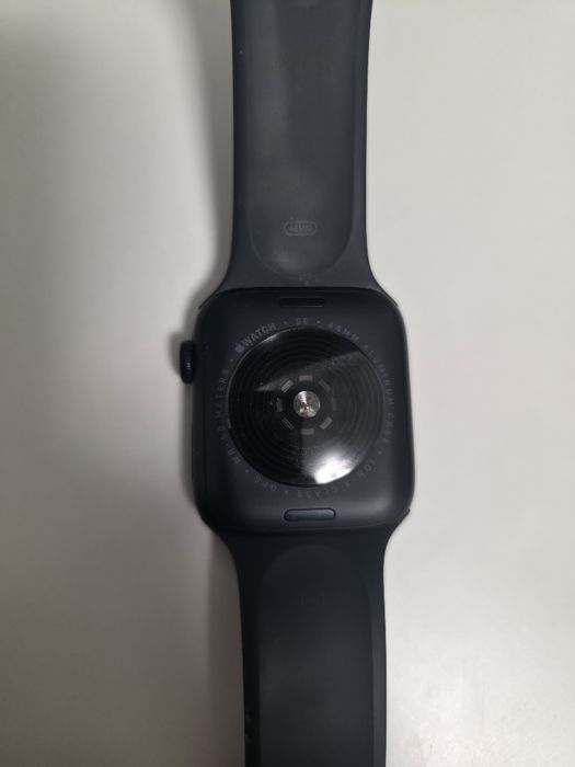 Apple watch se2 44mm 99%akb