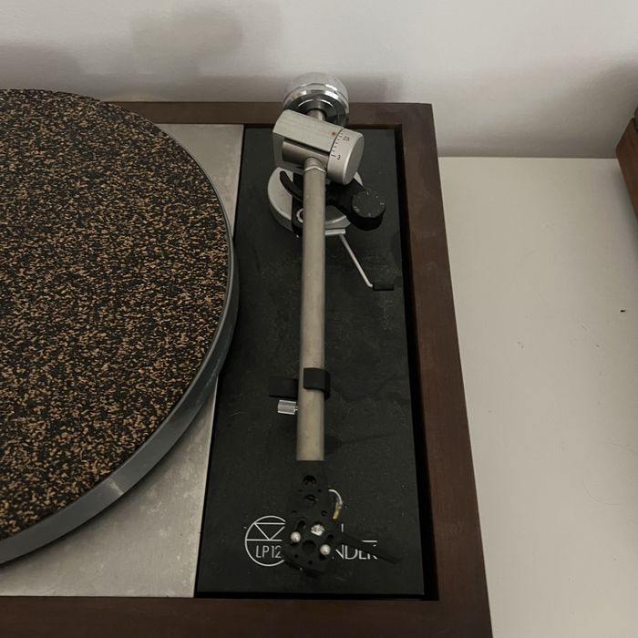 Gira discos Linn lp12