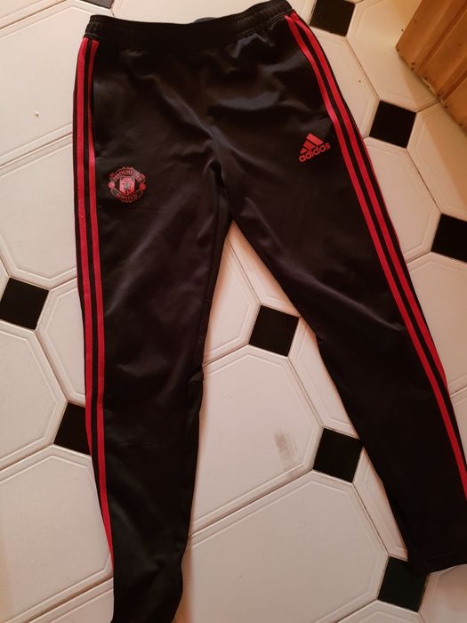 Sprzedam spodnie dresowe męskie