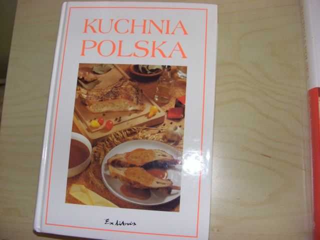 książka kucharska pt. Kuchnia Polska