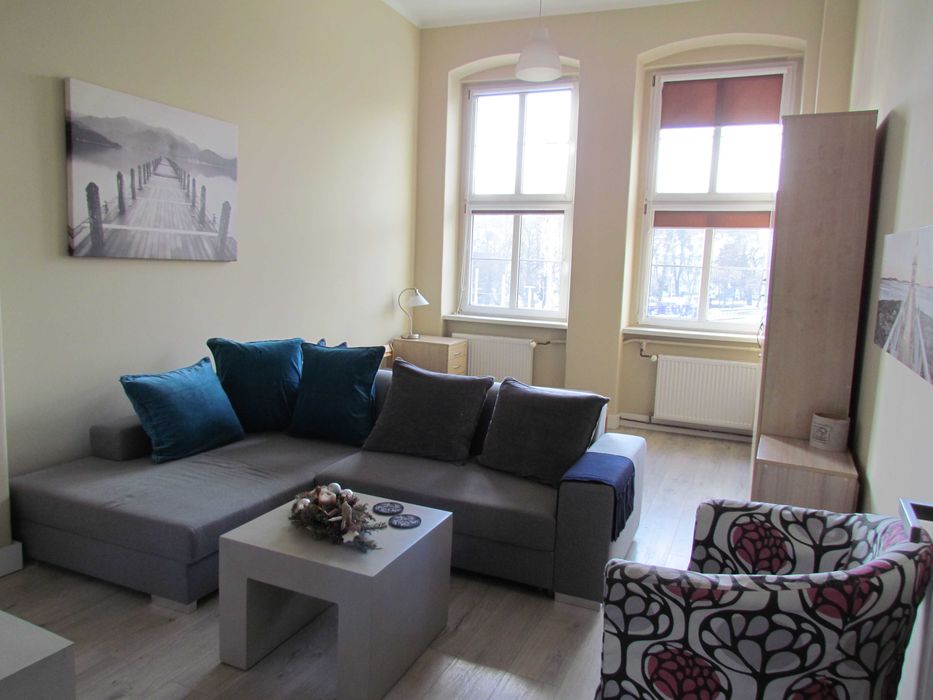 Do wynajęcia Kawalerka 42 m2 lub Biuro