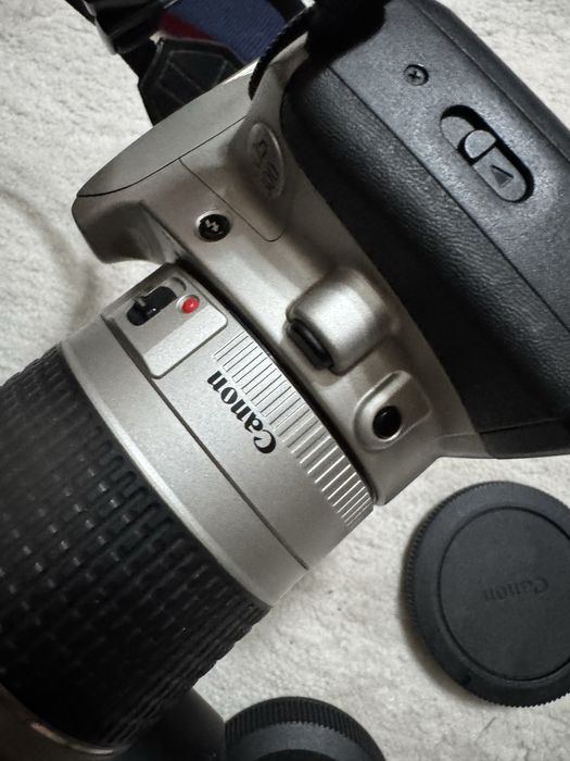 Camera Reflex Canon Eos 300 objetivas