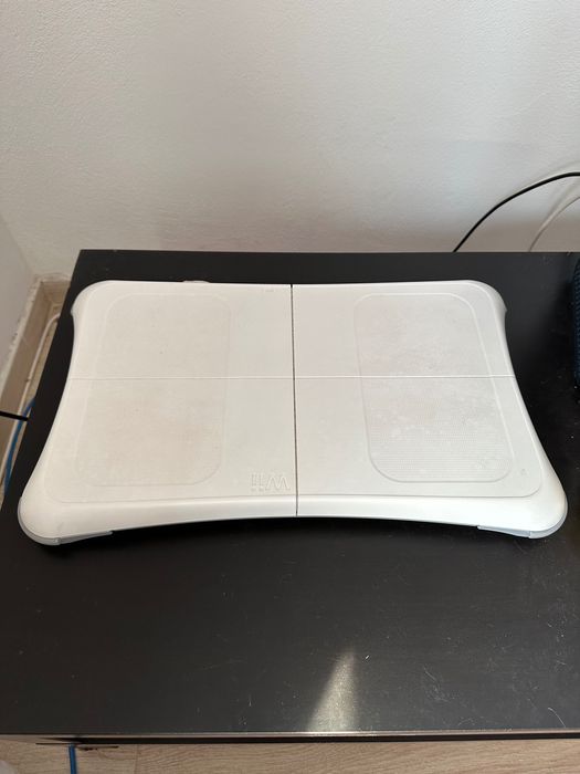 Nintendo Wii com caixa e Jogos - Faço entrega