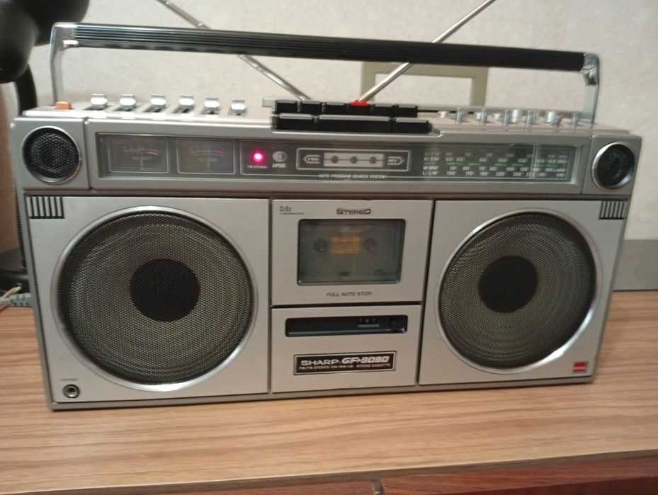 Магнітофон Sharp gf9090H.