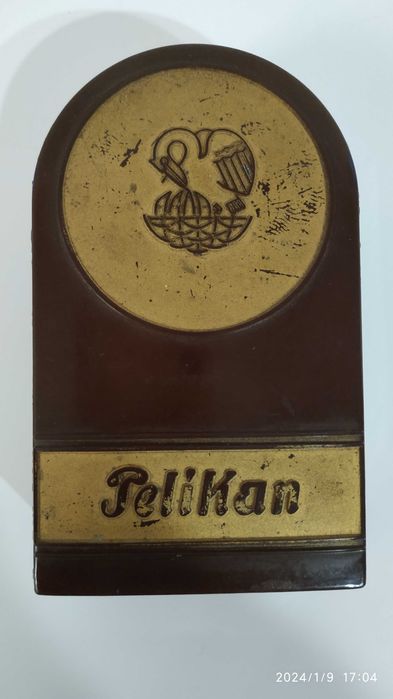 Винтажный бакелитовый контейнер PELIKAN Günther Wagner 1930 г Германия