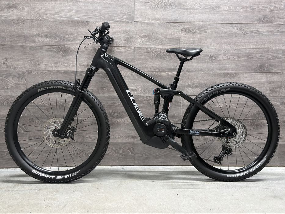 Гірський електровелосипед Cube ( рама S колеса 27.5) BOSCH ,FOX