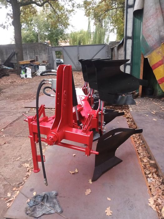 Плуг оборотний ПОН-3 ПОН-5