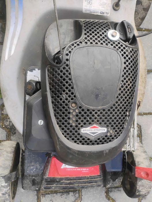 Briggs&Stratton 550 silnik do kosiarki używany 158 cm3 4KM