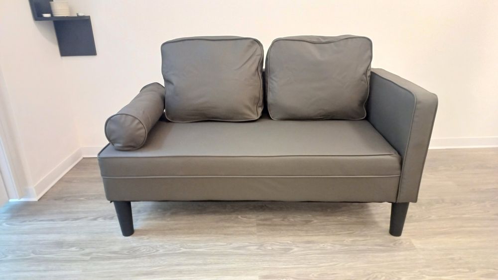 Sofá em pele sintética  da Vidal.XL - Novo