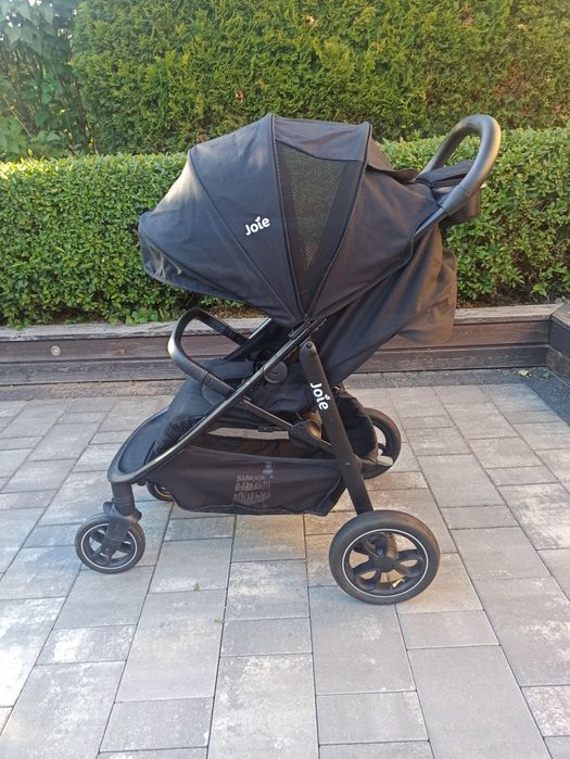 Dwie spacerówki Joie Litetrax Pro Air