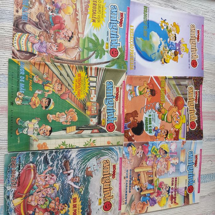 18 revistas "Nosso Amiguinho"