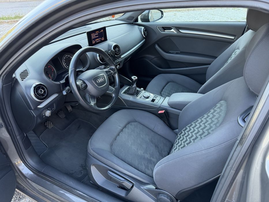Audi A3 Sportback 1.6 TDi - Distribuição mudada