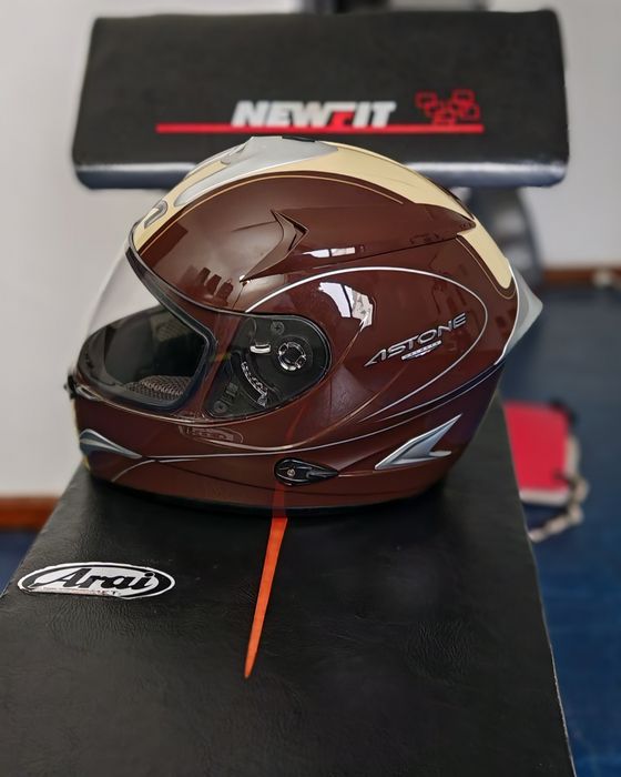 Capacete Astone rigorosamente novo