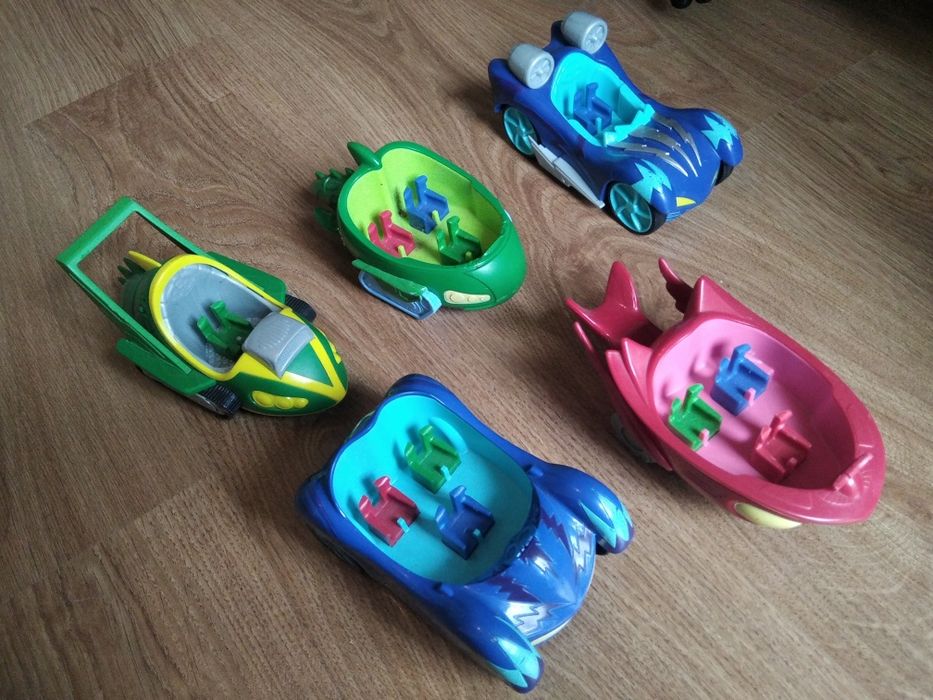 Pj masks carros e bonecos