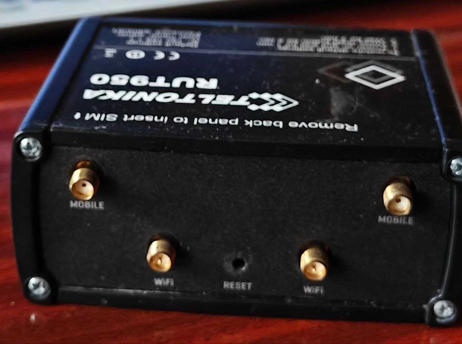 Маршрутизатор Teltonika RUT950