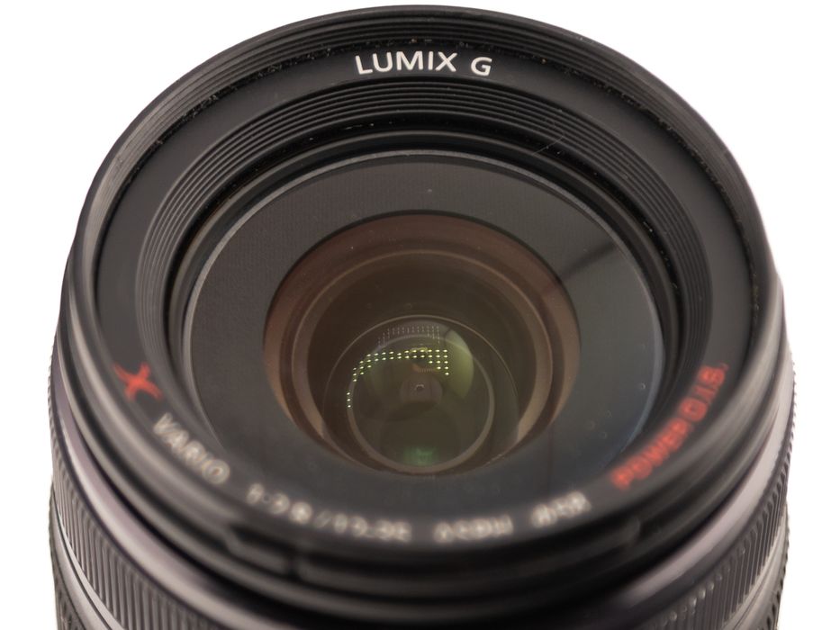 Obiektyw Panasonic Lumix G X VARIO 12-35 mm f/2.8 Power O.I.S pod Micro 4/3