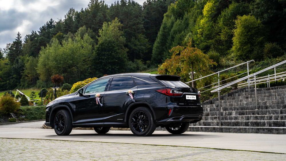 CZARNY LEXUS DO ŚLUBU - Wynajem Prestiżowego Lexusa w Małopolsce