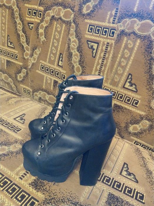 Ботильоны на платформе