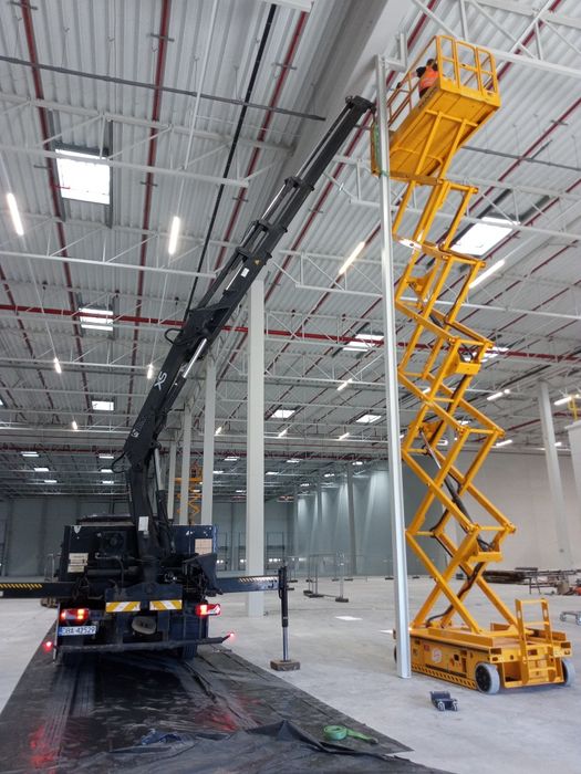 Transport i usługi  HDS 15m