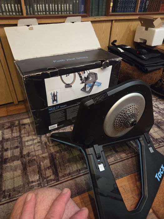 Велостанок Tacx Neo 2T smart