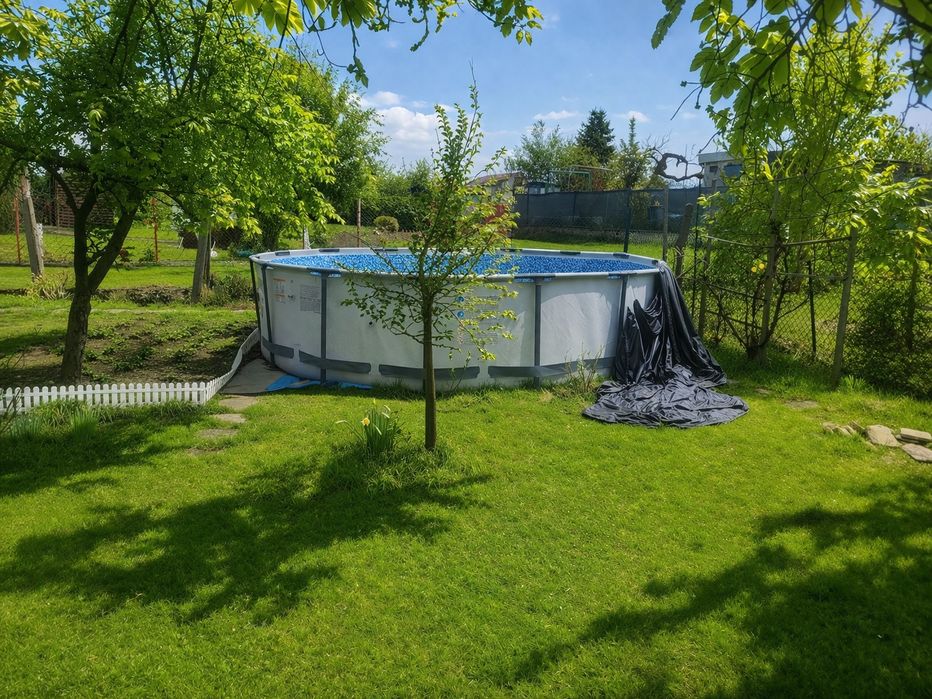 Basen Bestwayogrodowy stelażowy 4,57 m – praktycznie nowy
Sprzed