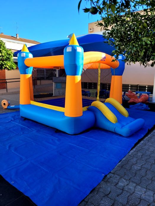 Insuflável para festas e crianças - bounce house, pula e cercadinho