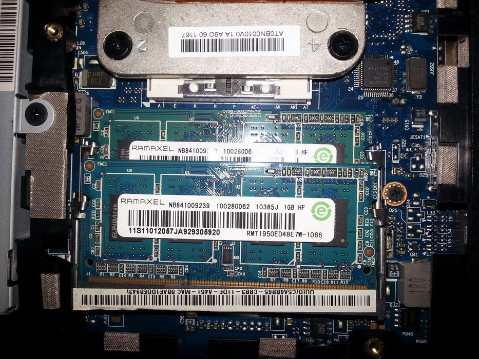 Память DDR 3 SO-DIMM 1 Gb 1066