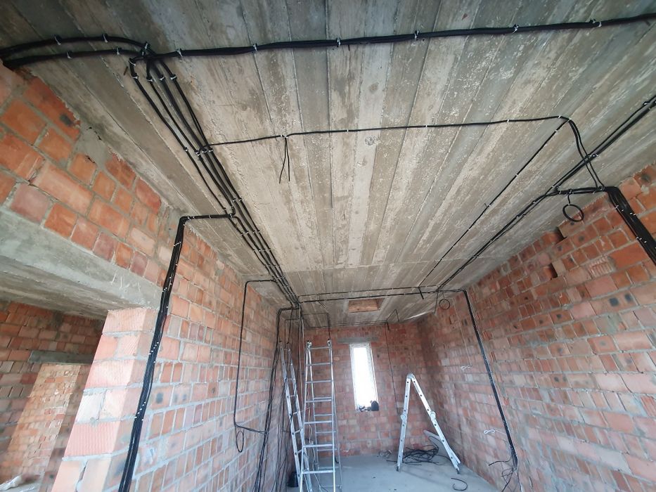 Електрик , чернівці