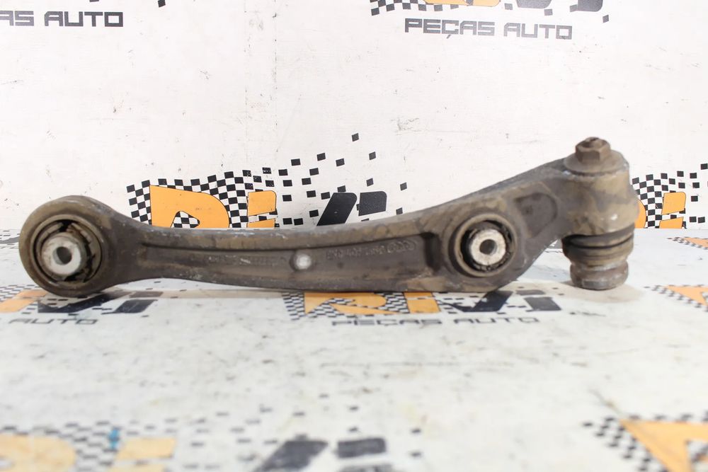 Braço de suspensão frente esquerdo AUDI A4 (8K2, B8)