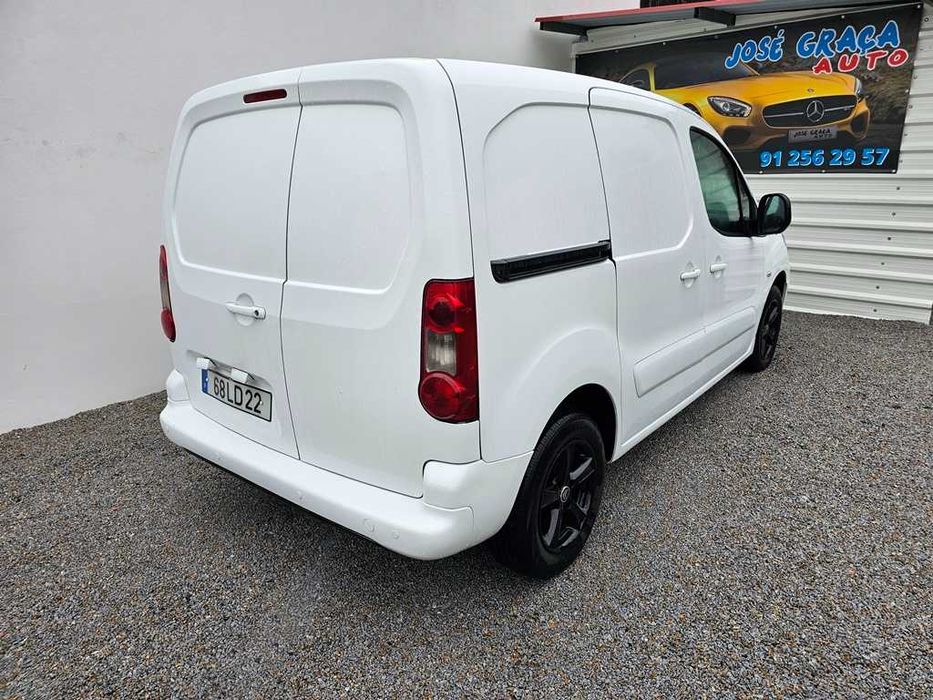 Citroën Berlingo 1.6HDi 75Cv 3 Lugares 12/2010