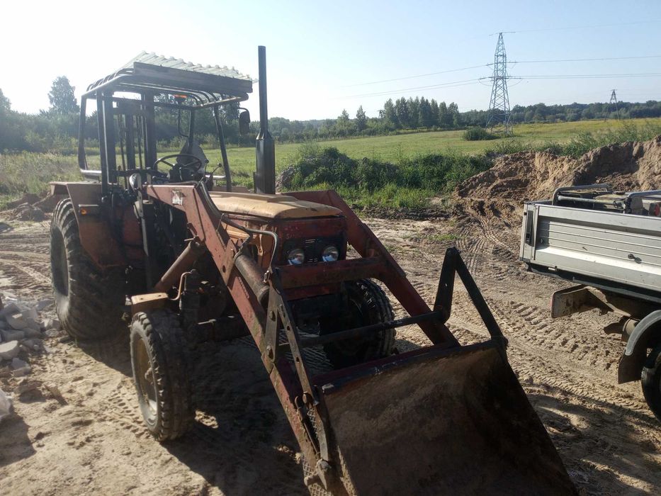 Wózek widłowy terenowy- traktor Zetor