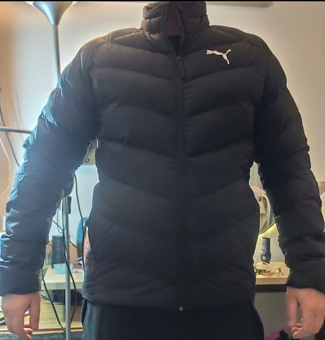 Продам куртку Puma