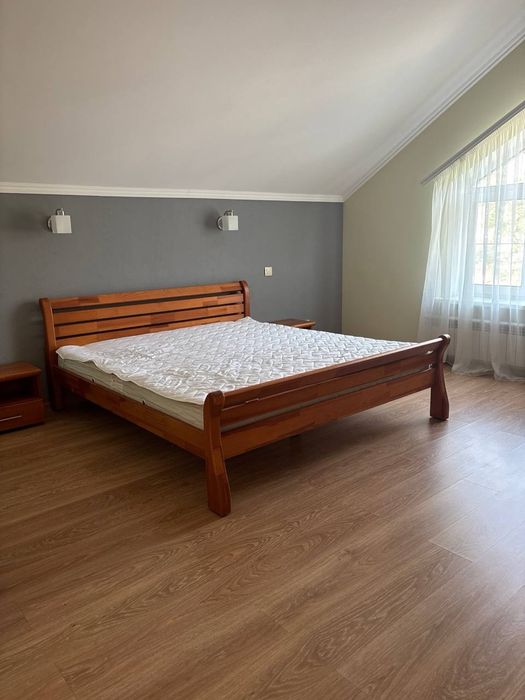 Здам 3 поверховий будинок 5 км від метро "Теремки".