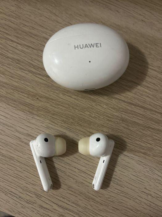 HUAWEI FreeBuds I4