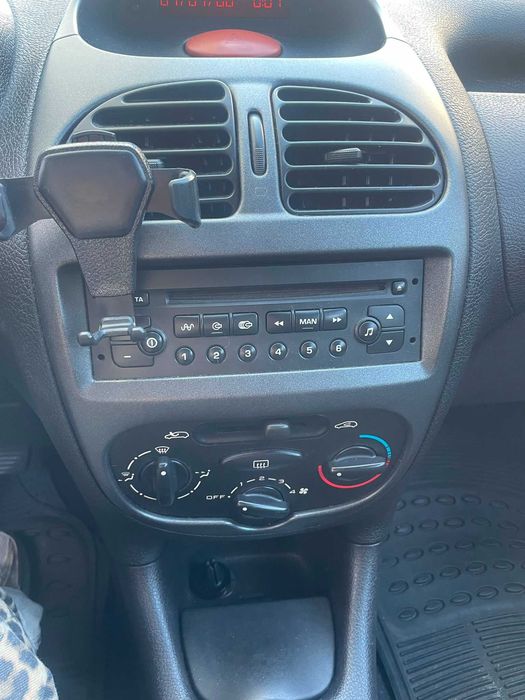 Peugeot 206 1.1 Gasolina