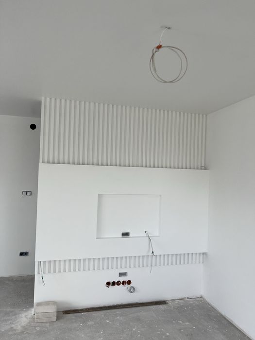 Szpachlowanie malowanie natryskowe remonty i wykonczenia wnętrz