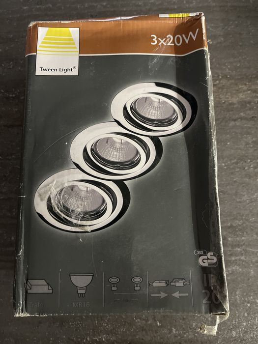 Zestaw 3 lamp halogenowych