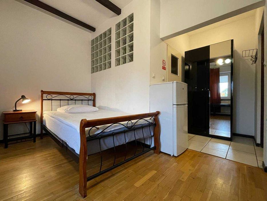 Новое общежитие -VIP Hostel Warszawa Tani Pokoje 2-i 3-osobowe! Хостел