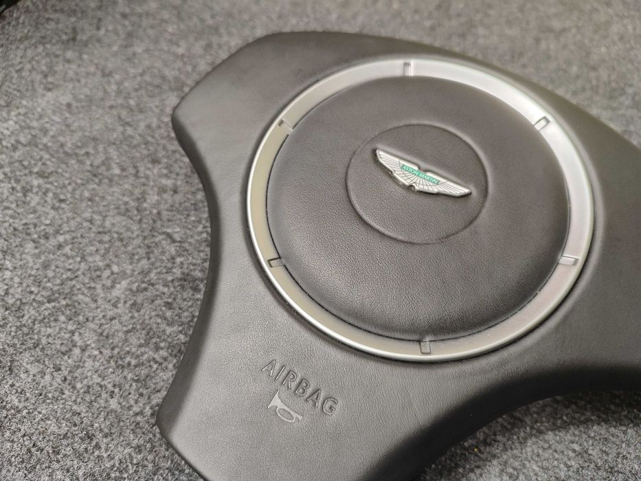 Aston Martin DBS DV9 VANTAGE Airbag Kierowcy Pas bezpieczeństwa USA