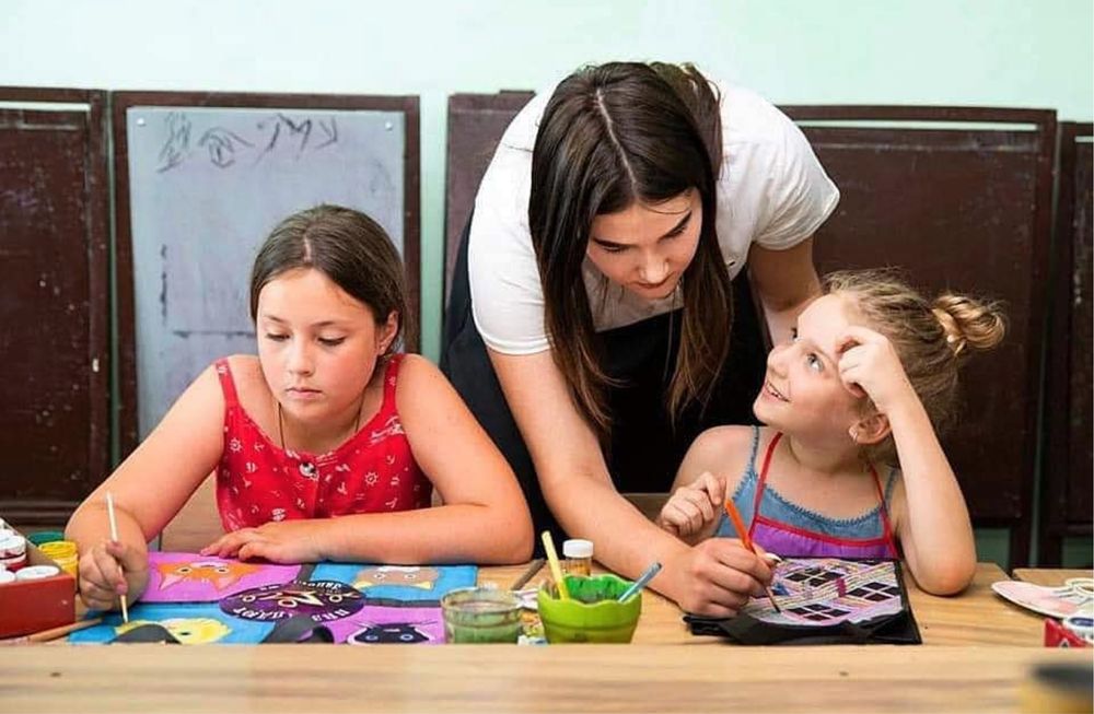 заняття малювання на дому ,образотворче мистецтво,уроки рисовани