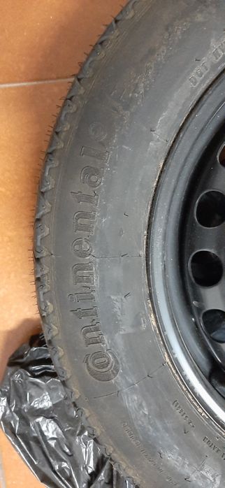 Pneu novo nunca foi usado