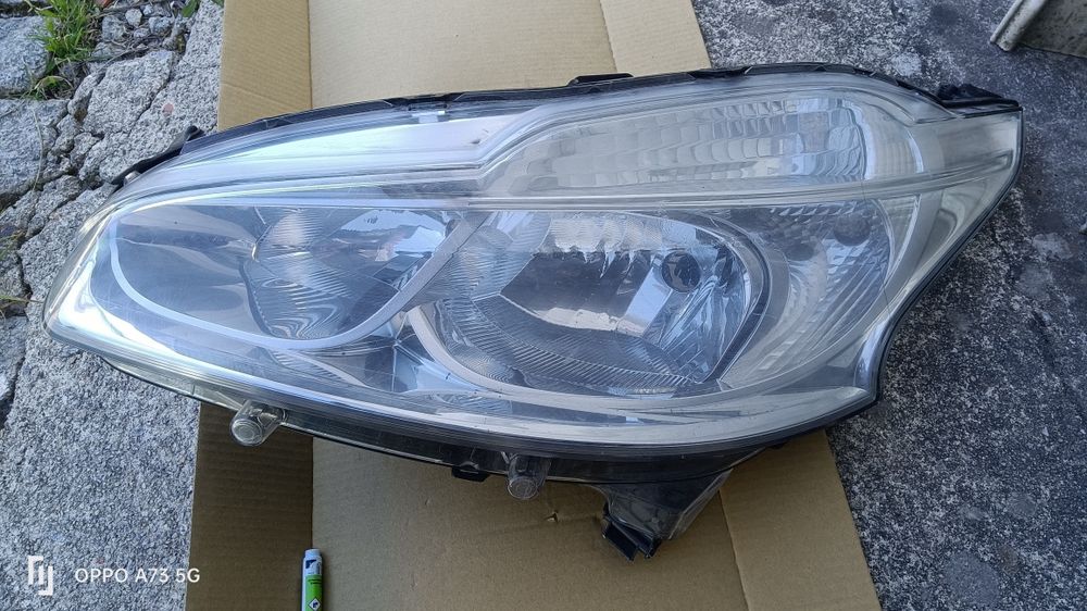 Farol Peugeot 208 ótica 2017 óptica original