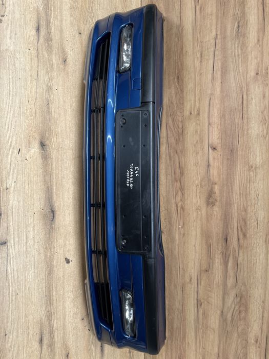 Zderzak przedni BMW E46 kolor TOPASBLAU METALLIC